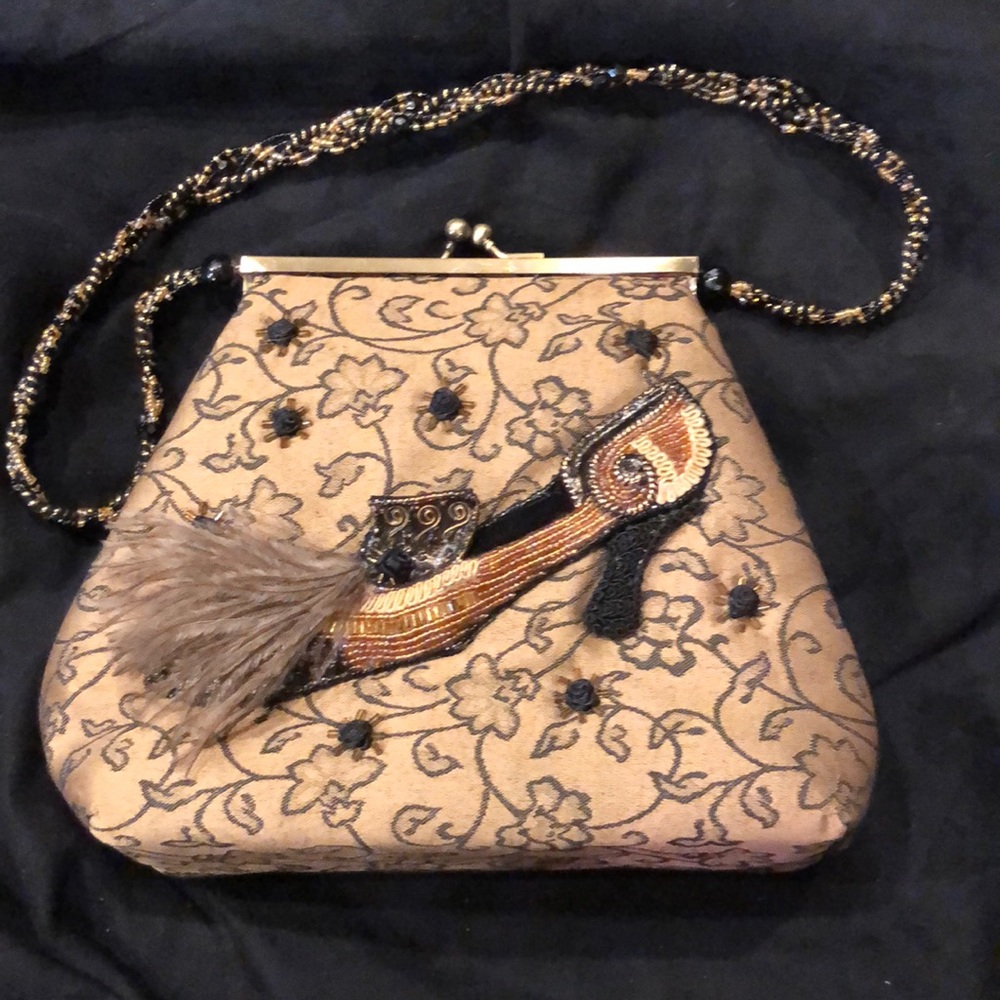 Mary Frances Bag Collector Quality Shoe w Feathers